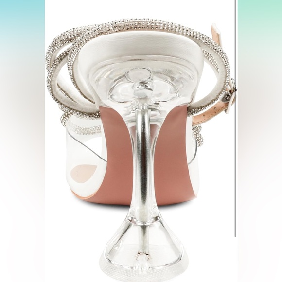 Brand new/never worn bridal heels, size 8.5 - never ended up wearing them! - Picture 3 of 9